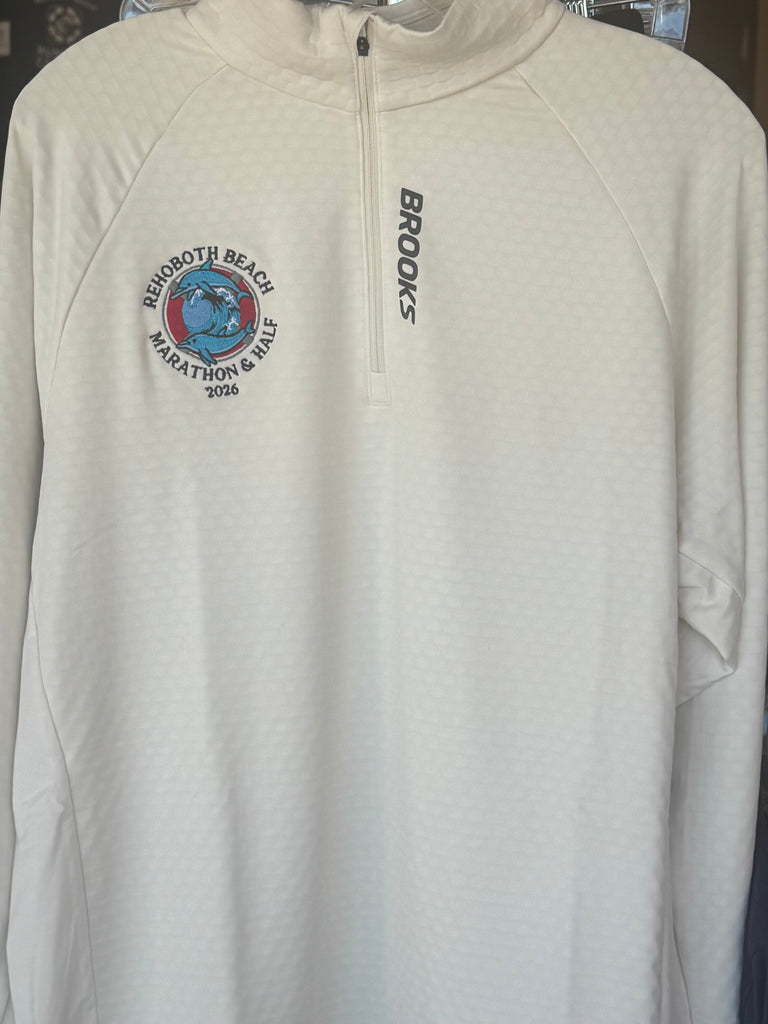 2026 Marathon & Half Brooks Men's Momentum 1/2 Zips